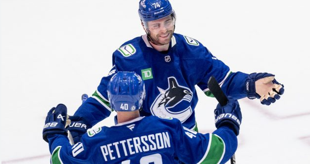 Canucks palauttaa Brisboyn ja Uh:n luopumiseen